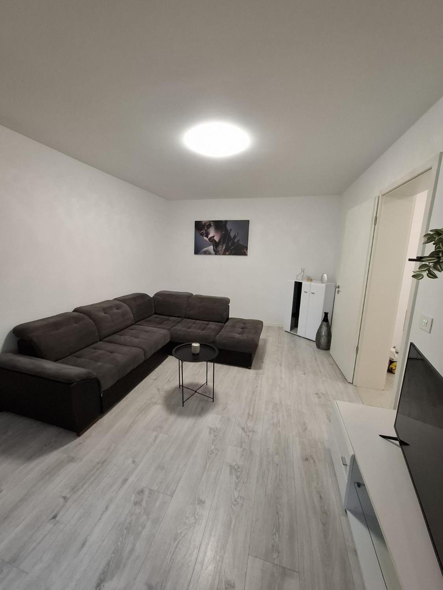 Kasper Cozy Apartments - Coresi Mall #Brasov Exterior photo